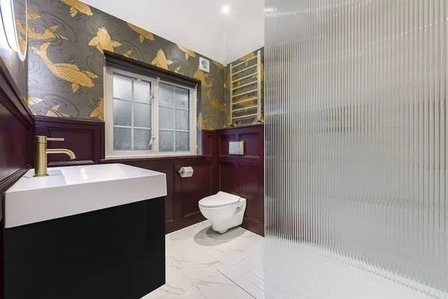 Tek Büyük Yataklı Oda, 1 Çift Kişilik Yatak, Ortak Banyo, Park Manzaralı