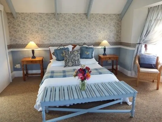 Comfort Oda, 1 Büyük (Queen) Boy Yatak (Upstairs Wedgewood)