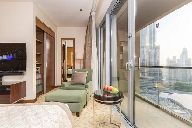 King Studio Apartment