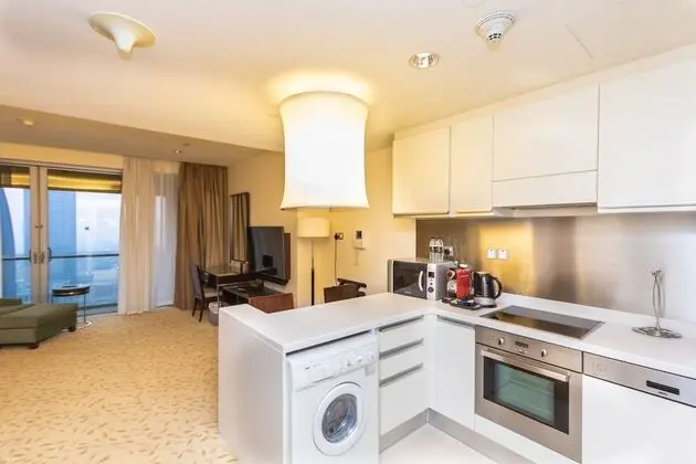 King Studio Apartment