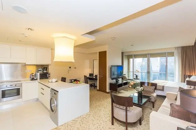 King Studio Apartment