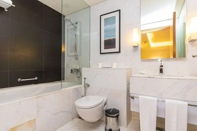 King Studio Apartment