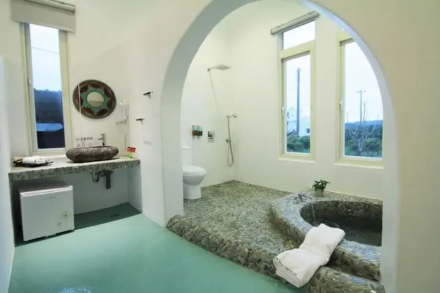 Design Tek Büyük Yataklı Oda, 1 Büyük (Queen) Boy Yatak, Küvet, Okyanus Manzaralı