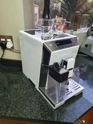 Deluxe Oda, 1 Büyük (Queen) Boy Yatak, Balkon, Dağ Manzaralı