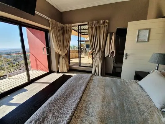 Deluxe Oda, 1 Büyük (Queen) Boy Yatak, Balkon, Dağ Manzaralı