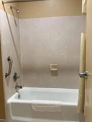Standard Oda, 1 En Büyük (King) Boy Yatak, Sigara İçilebilir