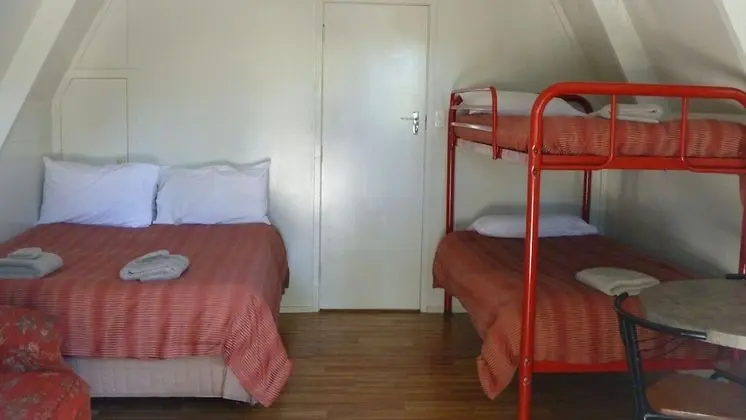Standard Oda, Sigara İçilmez (Ensuite Chalet Sleeps 4)