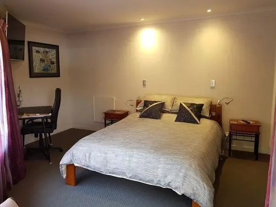 Exclusive Apart Daire, 1 Yatak Odası, Küçük Mutfak, Bahçe Manzaralı