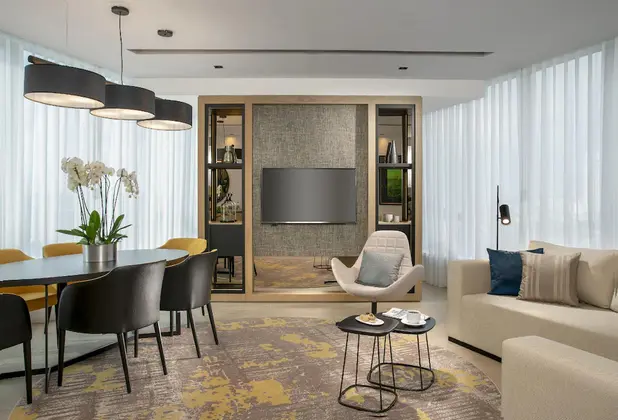 Sehir Manzaralı Cift Odalı Apartment Odası
