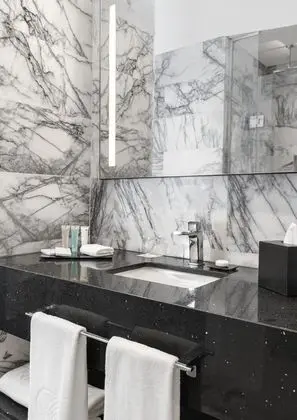 Sehir Manzaralı Tek Odalı Apartment Odası