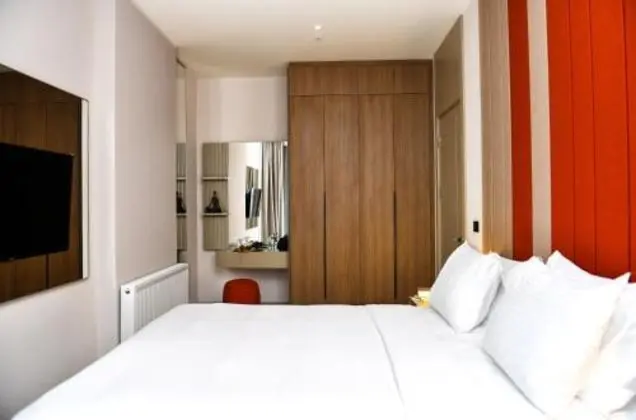 Spacious Uc Odalı Apartment Odası