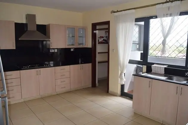Executive Apart Daire, Birden Çok Yatak, Sigara İçilmez