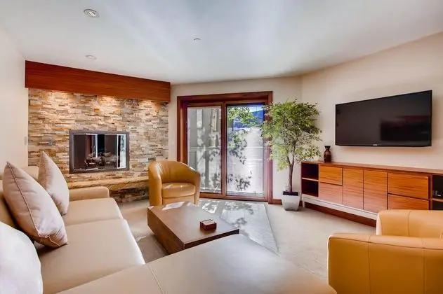 Daire, Birden Çok Yatak (Westwind 101 2BD, 2BA Diamond Condo)