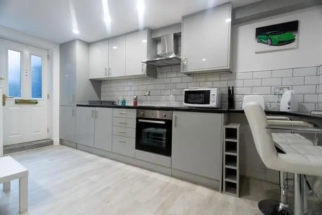 Luxury Apart Daire, Banyolu/Duşlu (1 bedroom Luxury Apartmen)