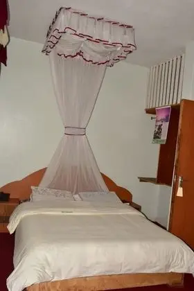 Executive Tek Büyük Yataklı Oda