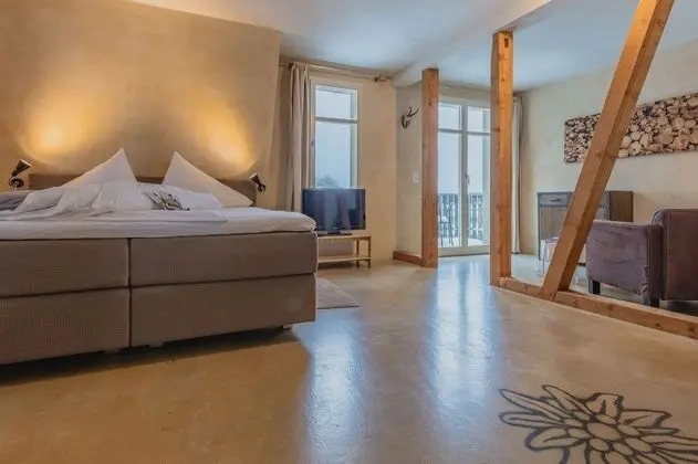 Deluxe Stüdyo