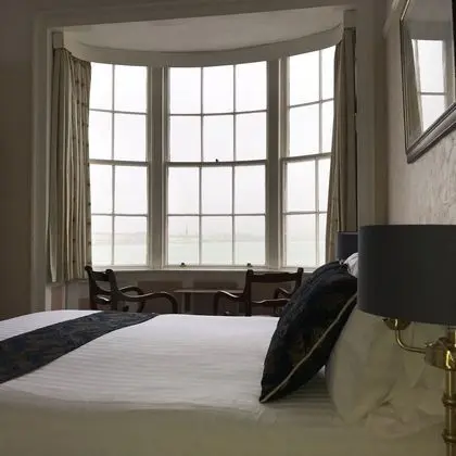 Deluxe Tek Büyük Yataklı Oda, Banyolu/Duşlu, Deniz Manzaralı (1st Floor)