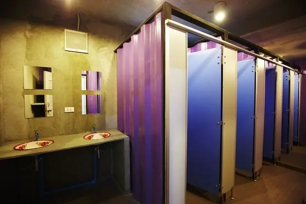 2 Bed Private with Shared Bathroom