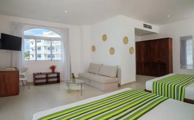 Çift ​​kişilik Partial Ocean View