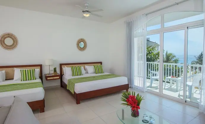 Çift ​​kişilik Partial Ocean View