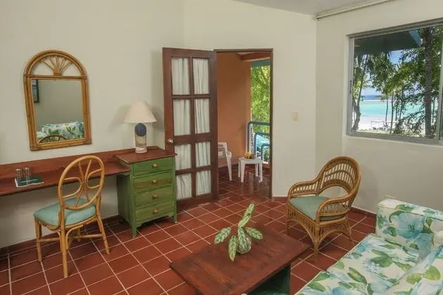 Double with partial sea view