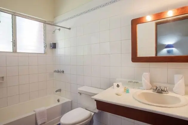 Double Room Single use with Partial Sea View