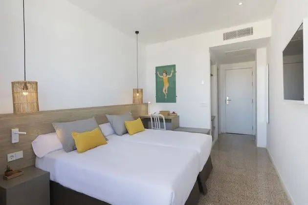 Büyük Yataklı Tek Kişilik Oda, Balkon