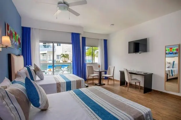 Double Room with Pool View