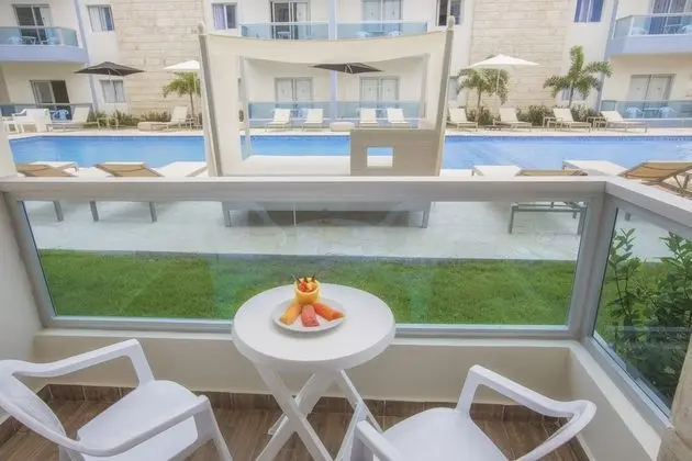 Double Room with Pool View