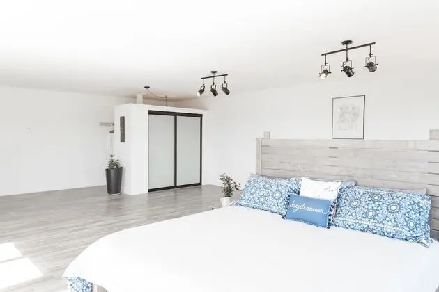 Deluxe Stüdyo, 1 En Büyük (King) Boy Yatak, Sıcak Su Havuzu, Okyanus Manzaralı