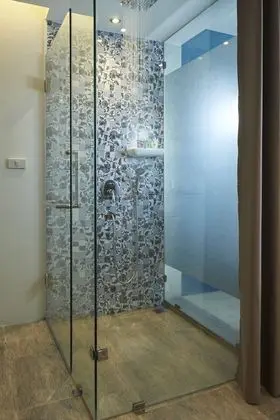 Two Bedrooms 1 King and 2 Single Beds - Transfer from Hua Hin Airport