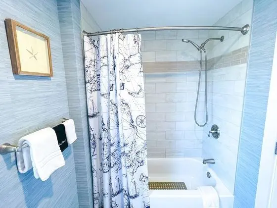 Romantic Oda, 1 Büyük (Queen) Boy Yatak, Sigara İçilmez, Ortak Banyo