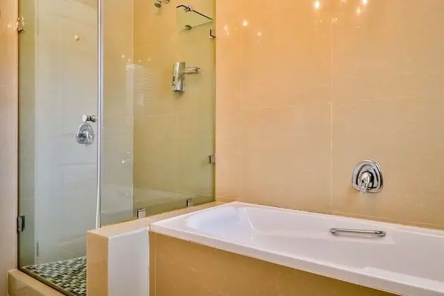 Luxury Süit, 1 En Büyük (King) Boy Yatak, Okyanus Manzaralı, Okyanusa Sıfır