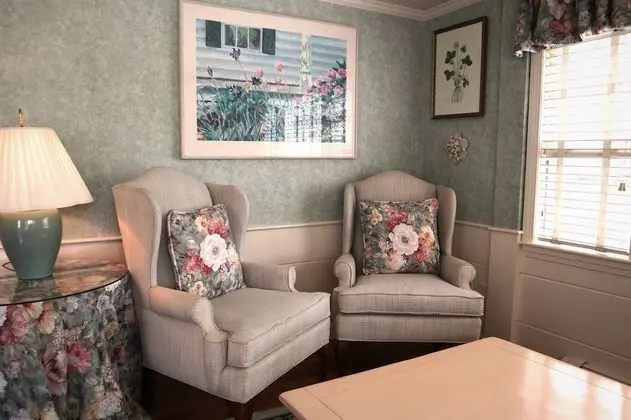Luxury Tek Büyük Yataklı Oda, Banyolu/Duşlu, Bahçe Manzaralı (Barn Suite 1)