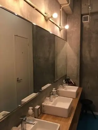 Ortak Ranzalı Oda, Sadece kadınlar için