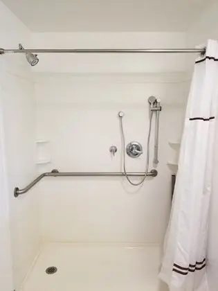 Standard King Room, Disability Access