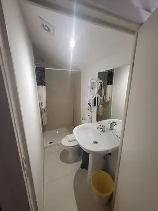 Traditional Dört Kişilik Oda, Özel Banyo