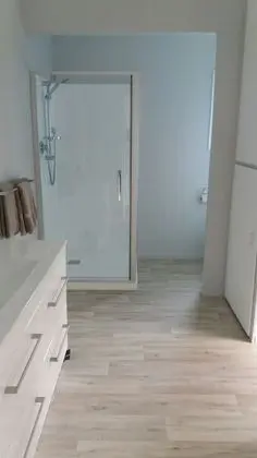 Büyük Yataklı Tek Kişilik Oda