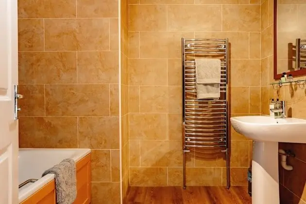 Deluxe Tek Büyük Yataklı Oda, Özel Banyo