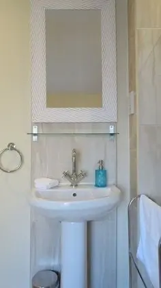 Superior Tek Büyük Yataklı Oda, Banyolu/Duşlu (Aqua)