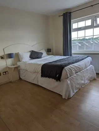 Traditional İki Ayrı Yataklı Oda