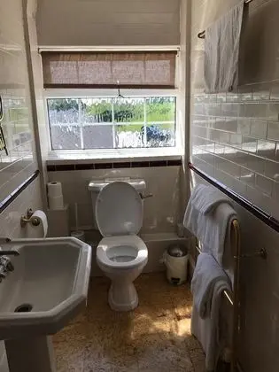Traditional İki Ayrı Yataklı Oda