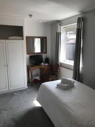 Tek Kişilik Oda, Banyolu/Duşlu