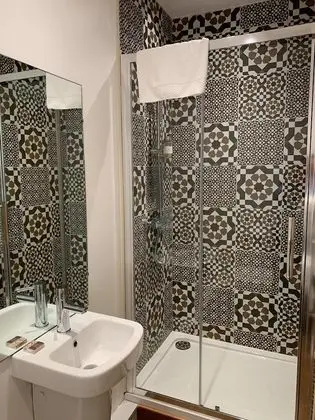 Deluxe Tek Büyük Yataklı Oda, 1 Çift Kişilik Yatak, Sigara İçilmez