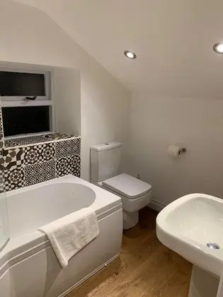 Deluxe Tek Büyük Yataklı Oda (Room 6)