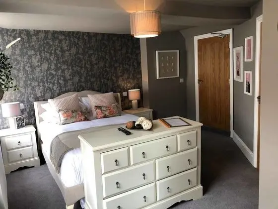 Tek Büyük Yataklı Oda (Room 1)
