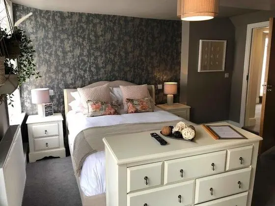 Tek Büyük Yataklı Oda (Room 1)
