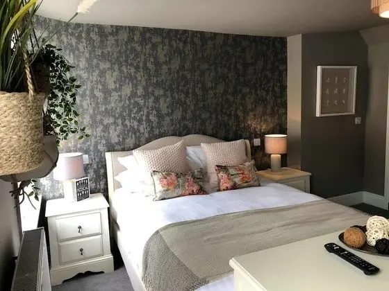 Tek Büyük Yataklı Oda (Room 1)
