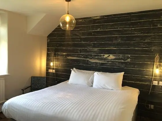 Luxury Oda, 1 En Büyük (King) Boy Yatak