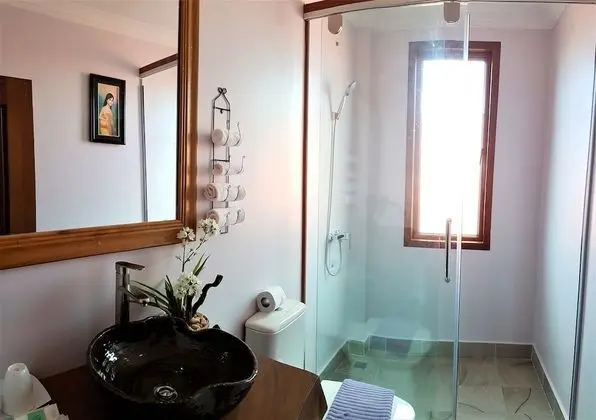 Superior Tek Büyük veya İki Ayrı Yataklı Oda, Şehir Manzaralı (Free Pick Up)